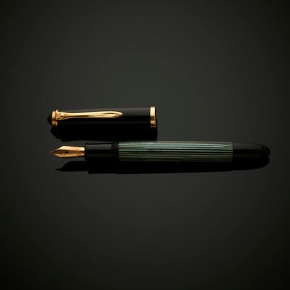 PELIKAN 