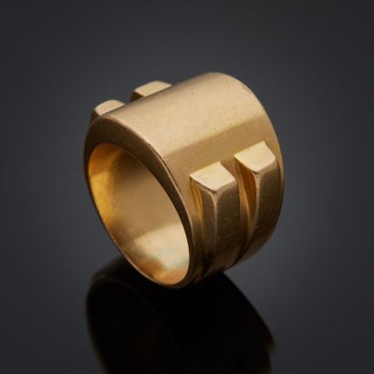 Bague chevalière en or jaune 18k.
Doigt :...