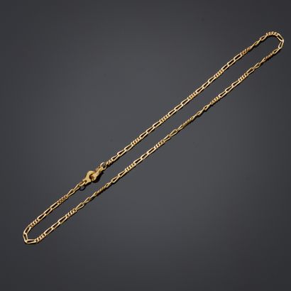 Collier en or jaune 18k, maille gourmette,...