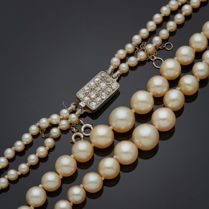 Collier à deux rangs de cent quatre-vingt...
