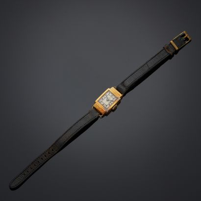Montre bracelet, boîtier rectangulaire en...