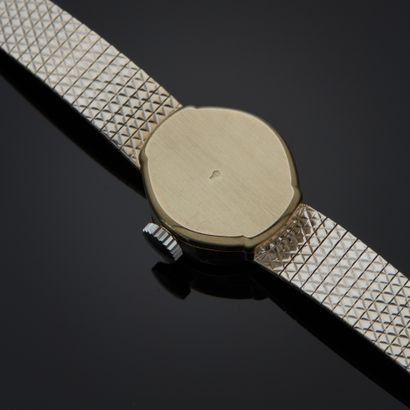 ANTICHOC.
Montre bracelet en or gris 18k,...