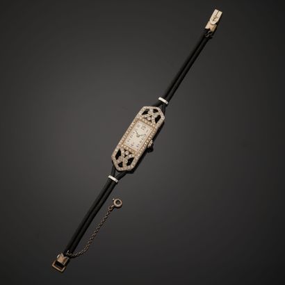 Montre bracelet, boîtier rectangulaire en...