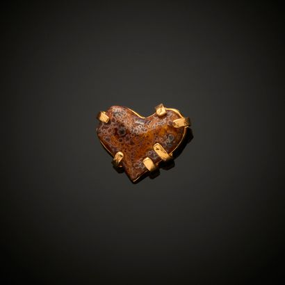 CHRISTIAN LACROIX. 
Broche fantaisie en métal...