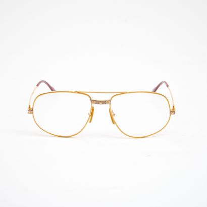 CARTIER. 
Paire de lunettes modèle 