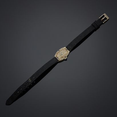 Montre bracelet en or gris 18k, boîtier convexe...