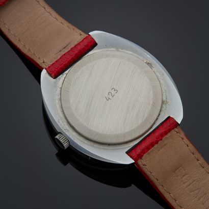 PAKETA.
Montre bracelet en acier, boîtier...