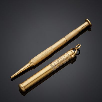 Stylo porte mine en or jaune 18k, le haut...