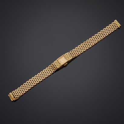 BOUCHERON.
Montre bracelet en or jaune 18k...