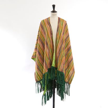 MISSONI. 
Prototype poncho avec frange en...