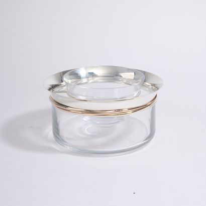 CARTIER, Paris. 
Crystal decanter with handle,...
