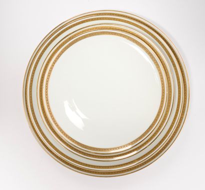 BERNARDAUD Cie, Limoges : 
Partie de service...