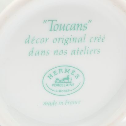 HERMÈS, Paris.
Partie de service en porcelaine,...