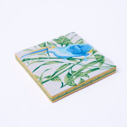 HERMÈS, Paris et Moustiers.
Dessous de plat...