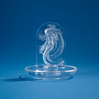 LALIQUE, France.
Baguier 