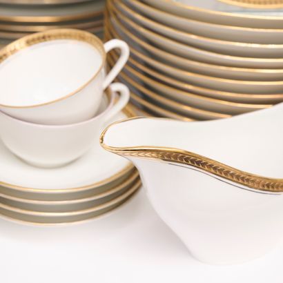 LOURIOUX porcelaine Berry Georges Boyer,...