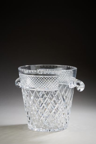 Cross-cut crystal bottle bucket with two...