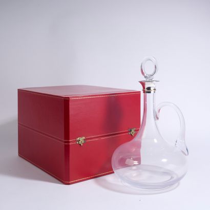 CARTIER, Paris. 
Crystal decanter with handle,...