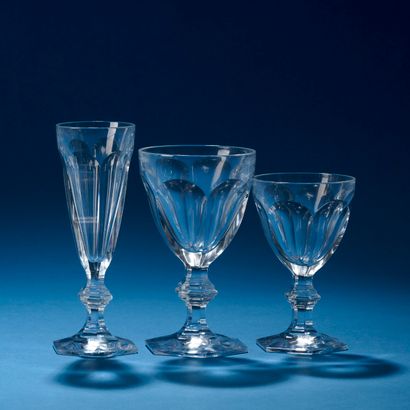 BACCARAT.
Service de verres en cristal, modèle...