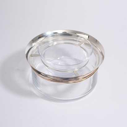 CARTIER, Paris. 
Crystal decanter with handle,...