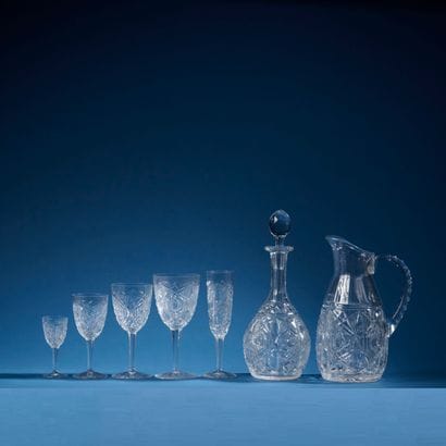 BACCARAT.
Partie de service de verres en...
