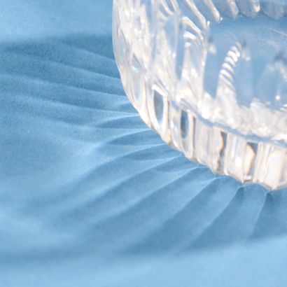 DAUM, France.
Crystal set.
It includes :
-...
