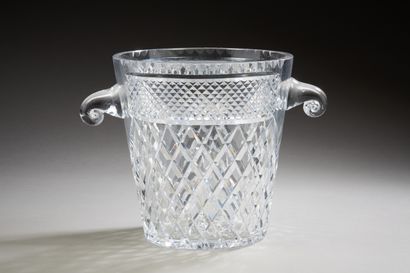 Cross-cut crystal bottle bucket with two...