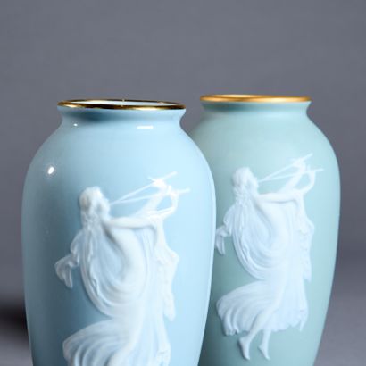 Camille THARAUD (1878-1956) à Limoges.

Vase...