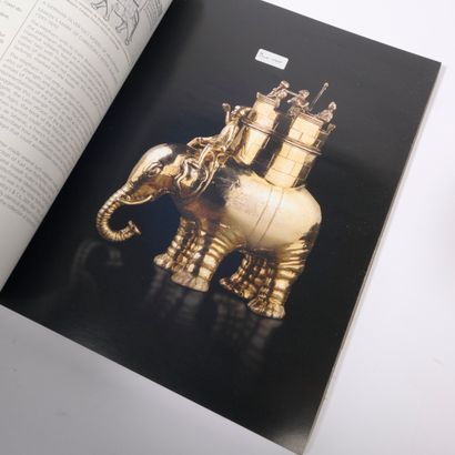 CHRISTIE'S, Paris.


Collection Yves Saint...