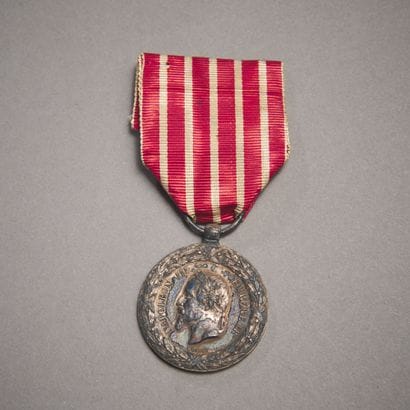 France Médaille de la Campagne d’Italie,...