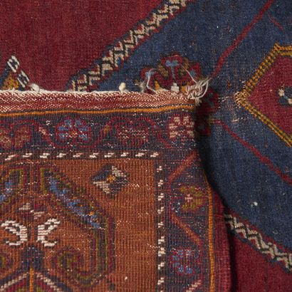 Set of 4 wool carpets:
- BOUKHARA, wool carpet...
