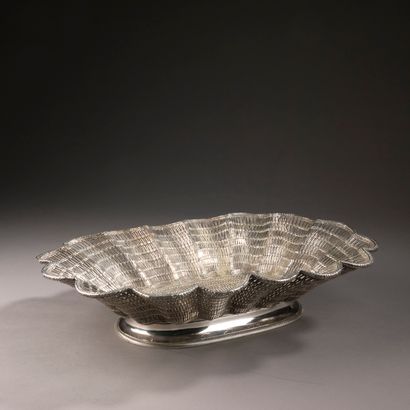 CHRISTOFLE. 

Oval silver-plated basket with...