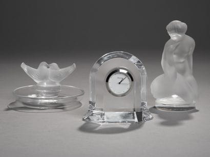 LALIQUE France.

- Baguier aux deux colombes...
