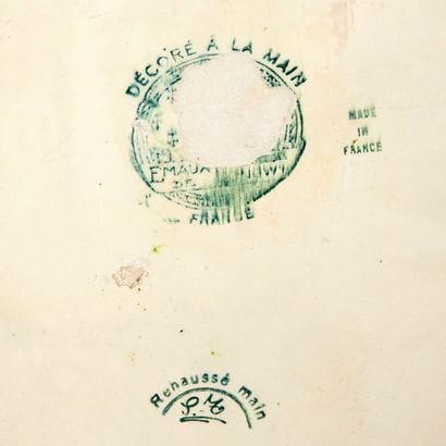 LONGWY.

- Boîte octogonale ;

- Deux boîtes...