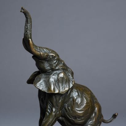 CLAUDE (20th century).

Elephant on a mound,...