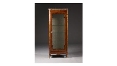 Petite vitrine en placage de bois rose et...