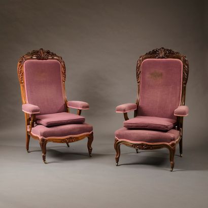 Deux importants fauteuils dit 