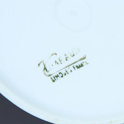 Camille THARAUD (1878-1956) à Limoges.

Vase...