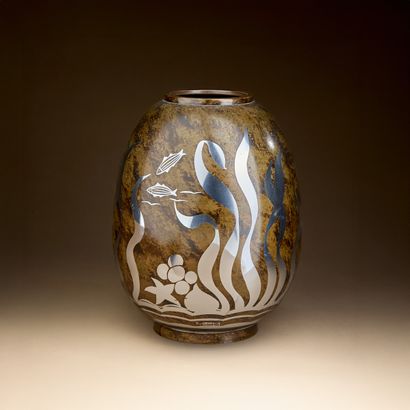 Lucien GERFAUX (1882-1972).
Ovoid dinanderie...