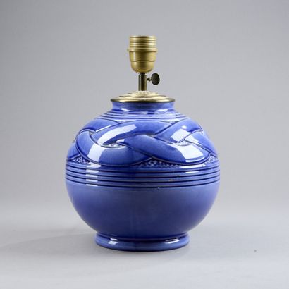 SAINT-CLEMENT.

Blue glazed ceramic ball...