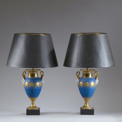 Pair of Médicis vases in cookie and enameled...
