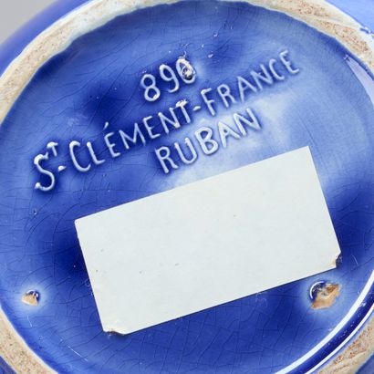 SAINT-CLEMENT.

Blue glazed ceramic ball...