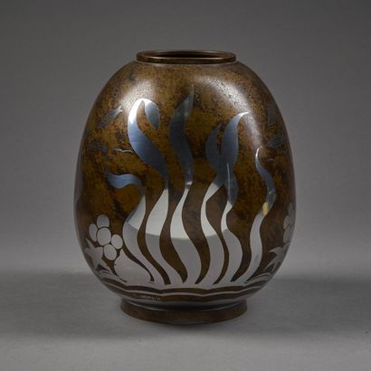 Lucien GERFAUX (1882-1972).
Ovoid dinanderie...