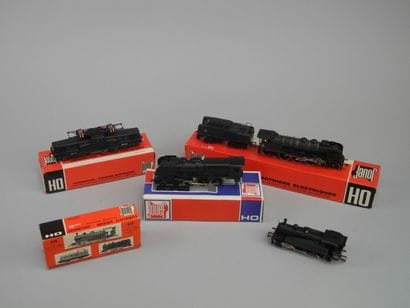 JOUEF HO. Ensemble de quatre locomotives...