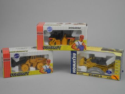 Trois modèles réduits JOAL : rouleau vibrant...