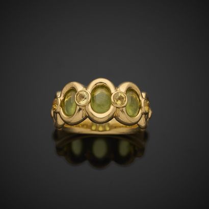 RUGIADA.
Bague en or jaune 750 millièmes,...