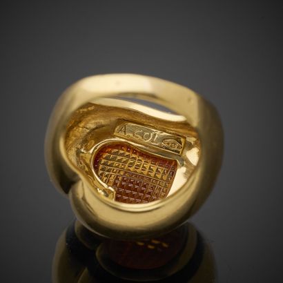 ANDRE COL.
Bague dôme en or jaune 750 millièmes,...