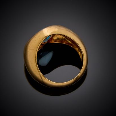 DIDIER GUERIN.
Bague en or jaune 750 millièmes,...