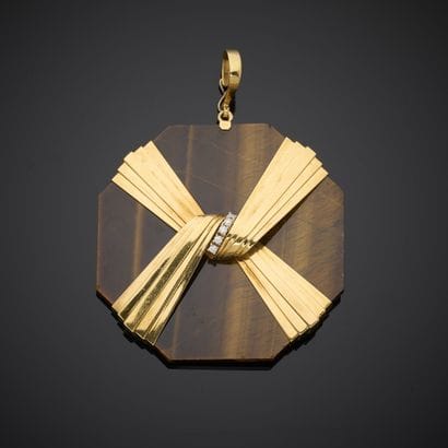 Pendentif en or jaune 750 millièmes, présentant...