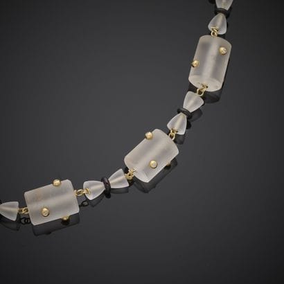 Collier en or jaune 750 millièmes, présentant...
